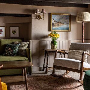 Anchor cottage living room.jpg