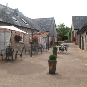 courtyard3.JPG