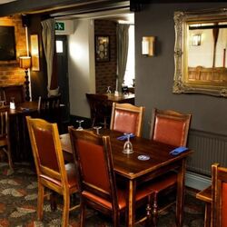 george-west-bay-dining-1000x560.jpg