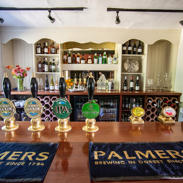 NI Stoke bar (3)