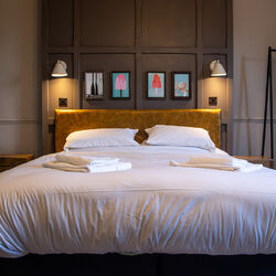 West Bay rooms 200 (5 of 10)