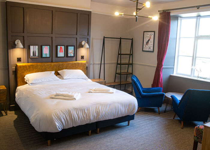 West Bay rooms 200 (7 of 10)