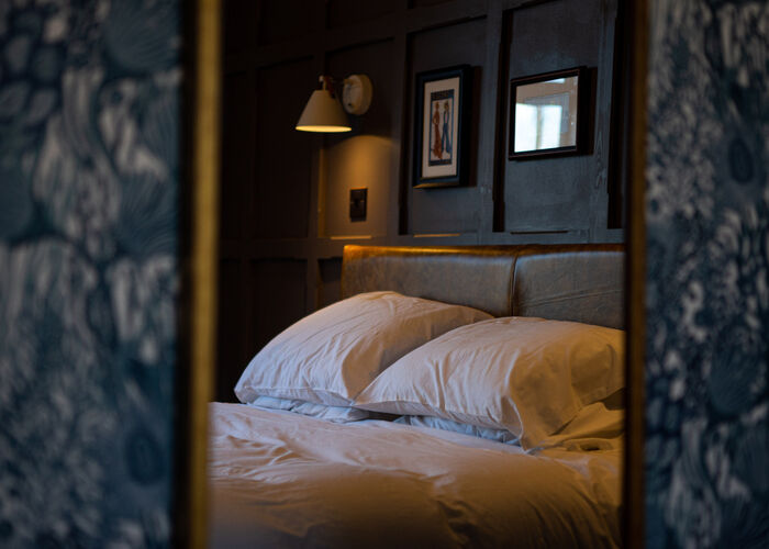 West Bay rooms Tally Ho! (6 of 8)